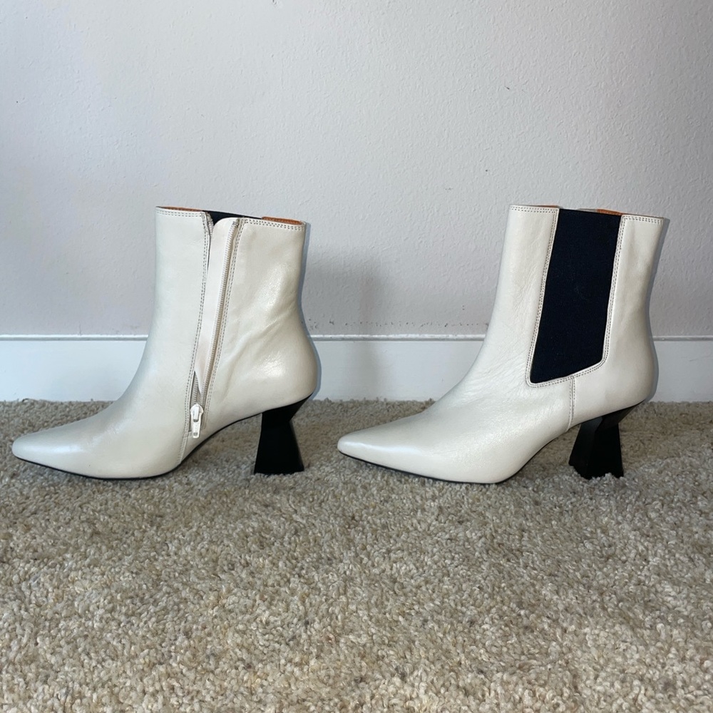 Brand New White with black Chelsea Boot